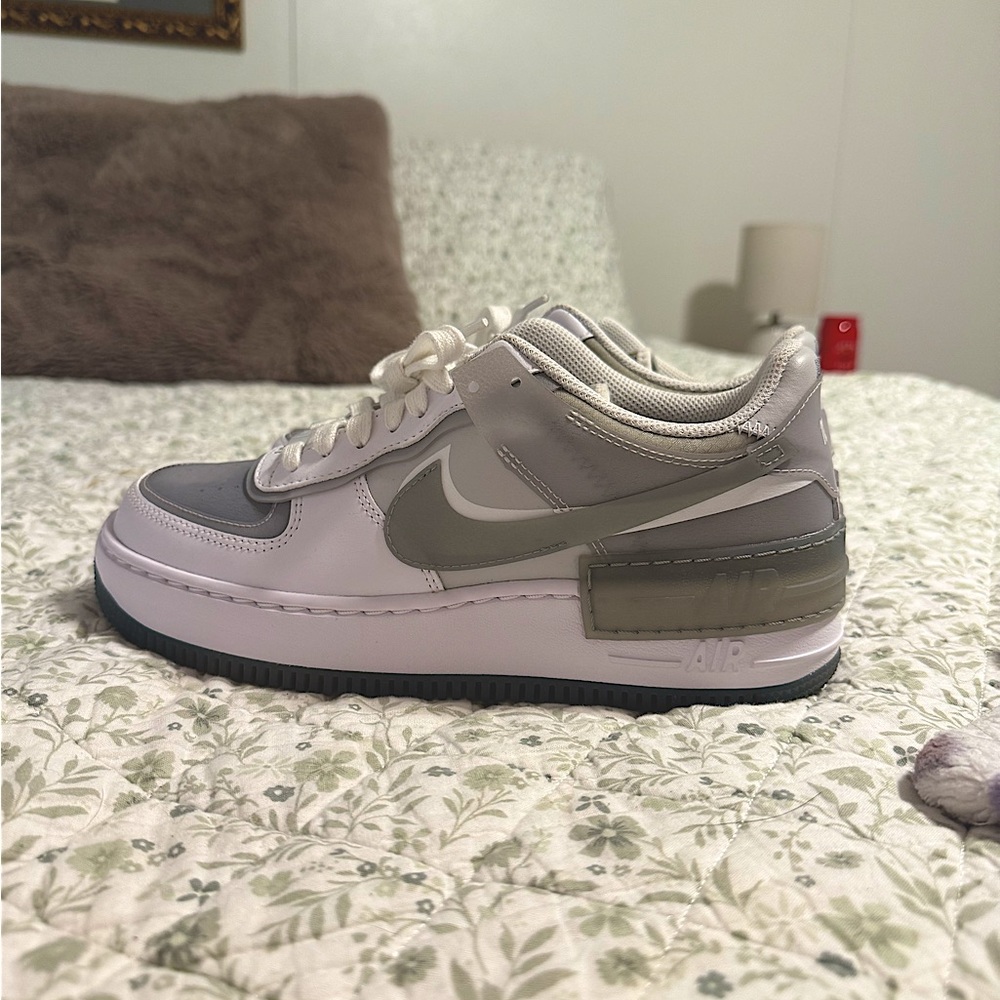 Nike Air Force 1 Low Shadow SE  - Particle Grey